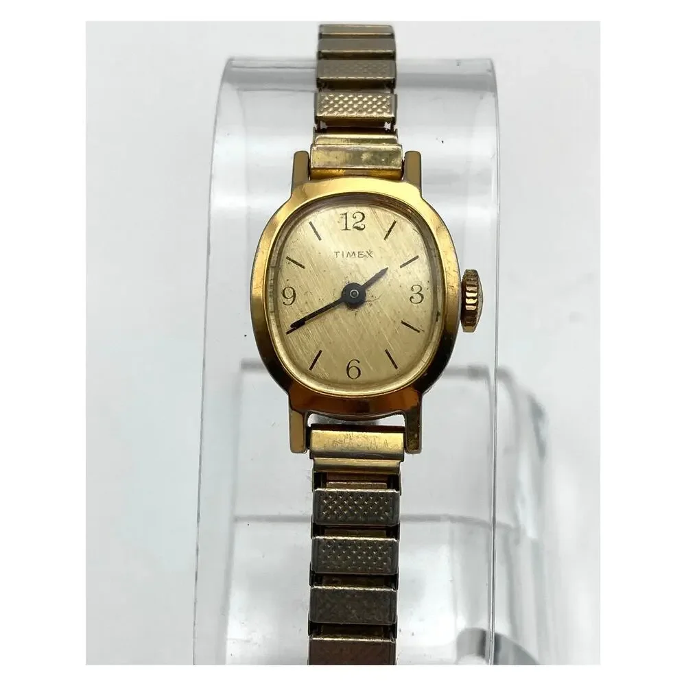VTG Timex Mechanical Wind Up Dainty Oval Women's Watch 18mm Expandable Band